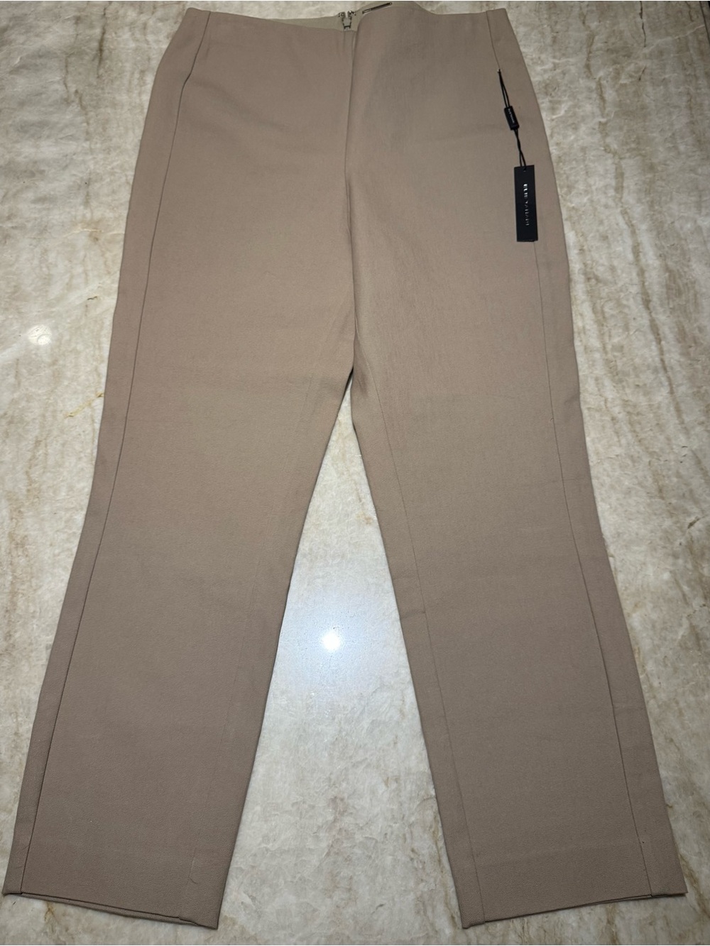 Elie Tahari Women's Cropped Straight-Leg Pants in Taupe-Size Large- NWT